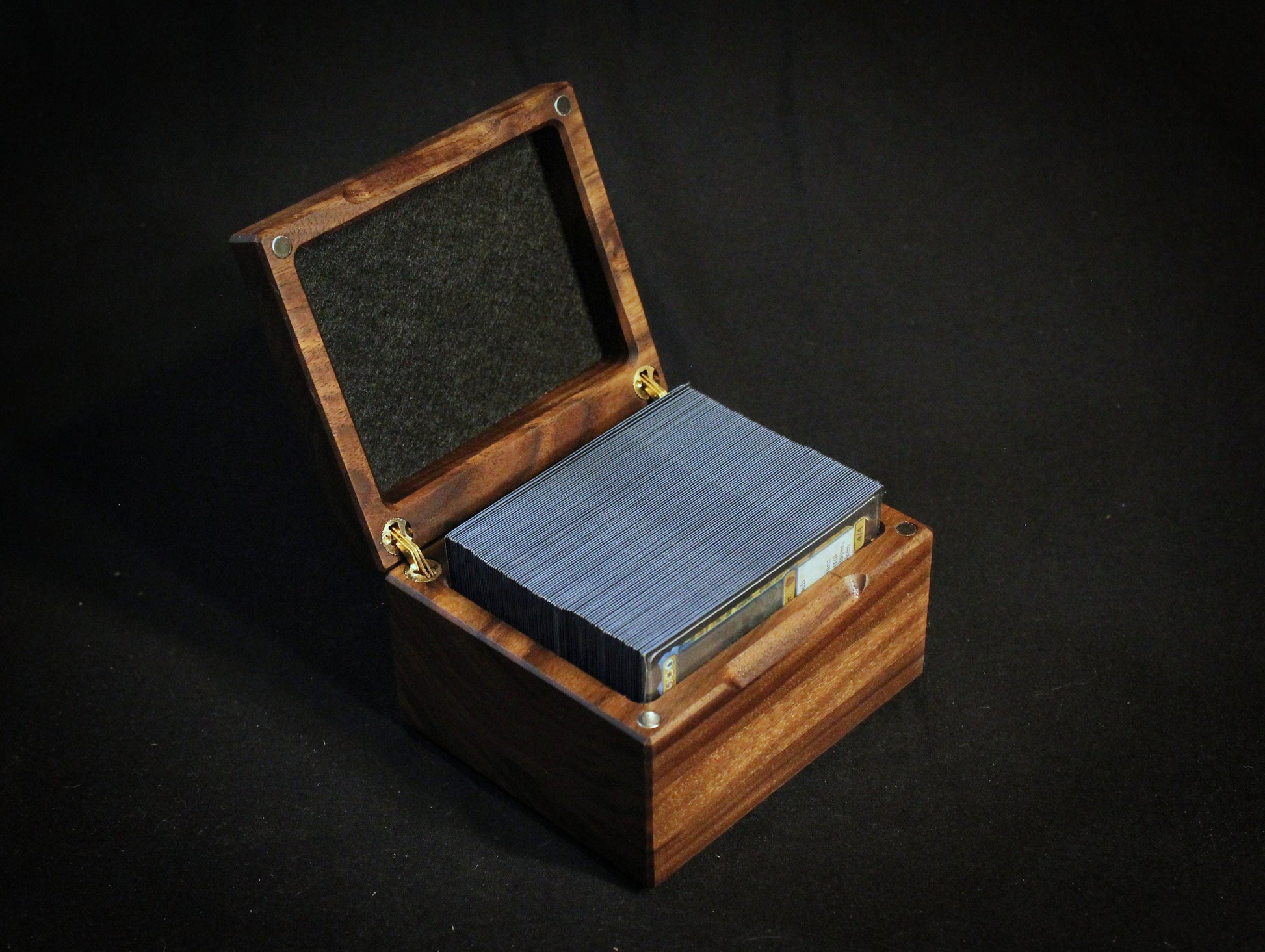 Personalized Hardwood Commander Deck Box Grain Gameworks Personalized Hardwood Commander Deck Box Grain Gameworks